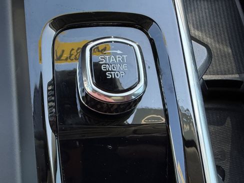 Certified 2023 Volvo S60 B5 Plus image 25