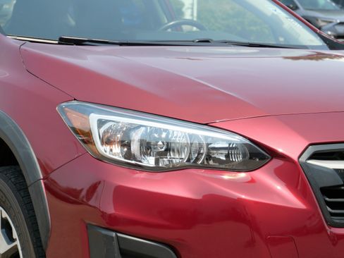 Used 2019 Subaru Crosstrek 2.0i Premium AWD/4WD image 16
