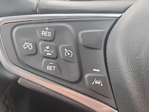 Certified 2023 Chevrolet Equinox LT FWD image 17