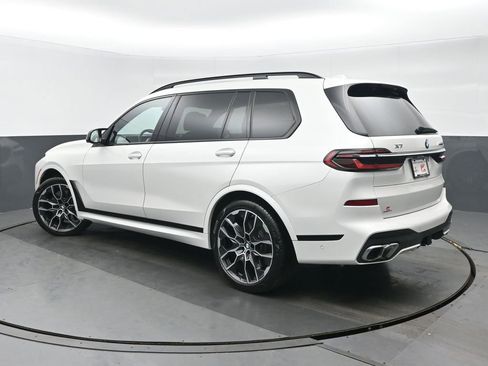 Used 2023 BMW X7 M60i w/ Executive Package AWD/4WD image 5