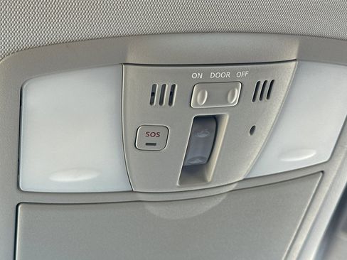 Used 2018 INFINITI QX80 2WD w/ Driver Assistance Package image 25