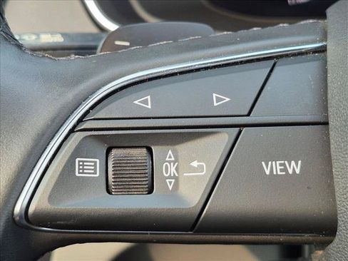 Used 2023 Audi Q5 2.0T Premium Plus w/ Premium Plus Package AWD/4WD image 14