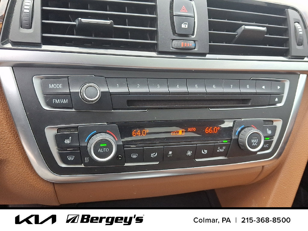 Used 2014 BMW 328i xDrive Wagon AWD/4WD image 18