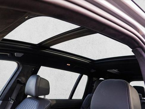 Certified 2024 BMW X7 M60i w/ Executive Package image 11