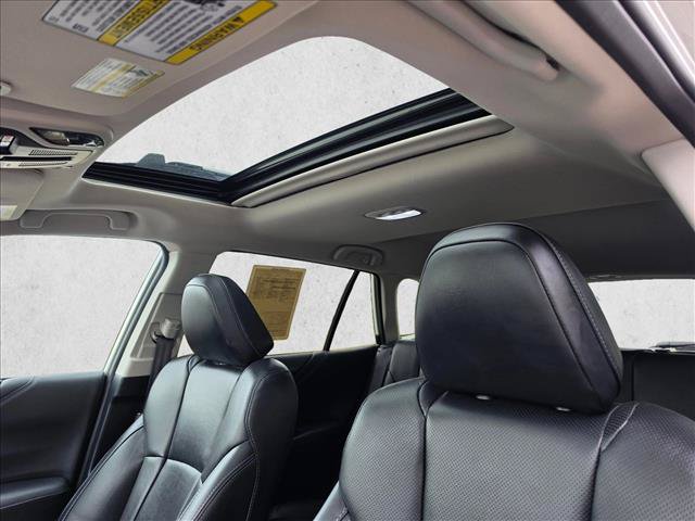 Certified 2025 Subaru Outback Touring XT AWD/4WD image 24