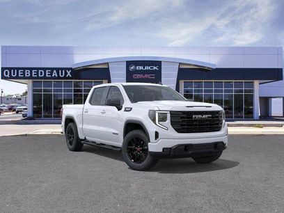 New 2026 GMC Sierra 1500 Elevation w/ LPO, Elevation Black Package