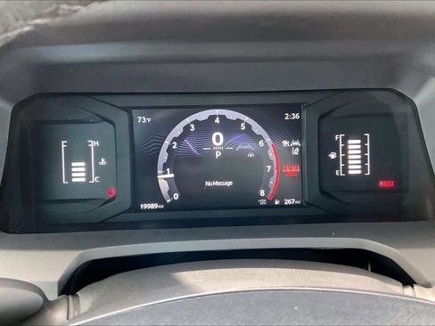 Used 2024 Toyota Tacoma SR5 AWD/4WD image 23
