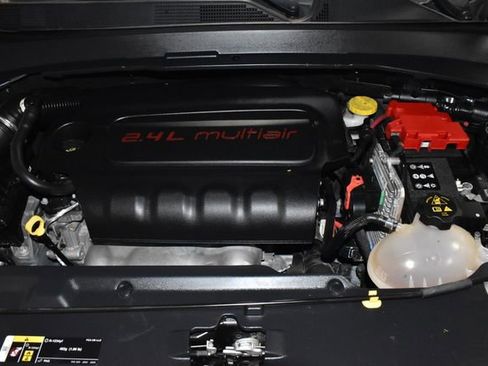 Certified 2020 Jeep Compass Limited image 10