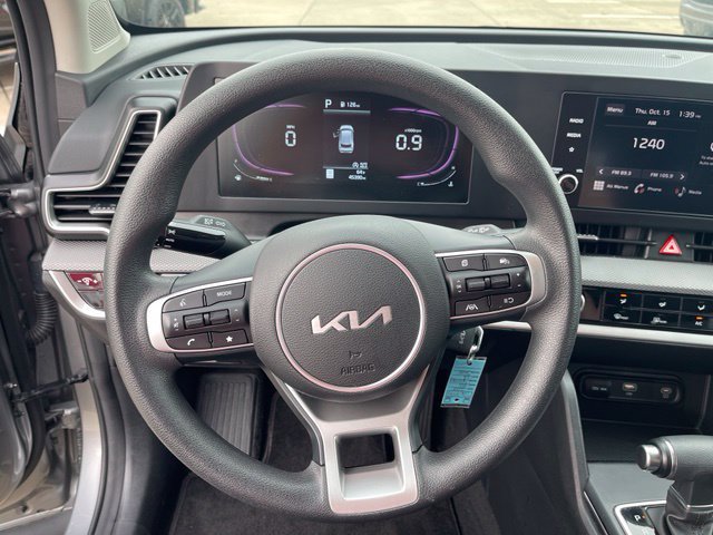 Used 2024 Kia Sportage LX AWD/4WD image 14