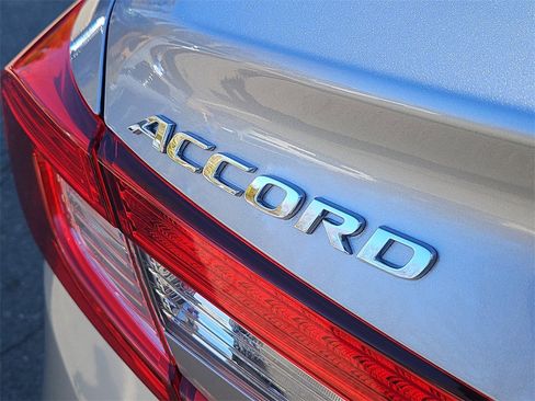 Certified 2021 Honda Accord EX image 12