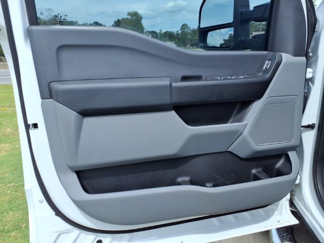 Used 2024 Ford F250 XL w/ XL Chrome Package AWD/4WD image 22