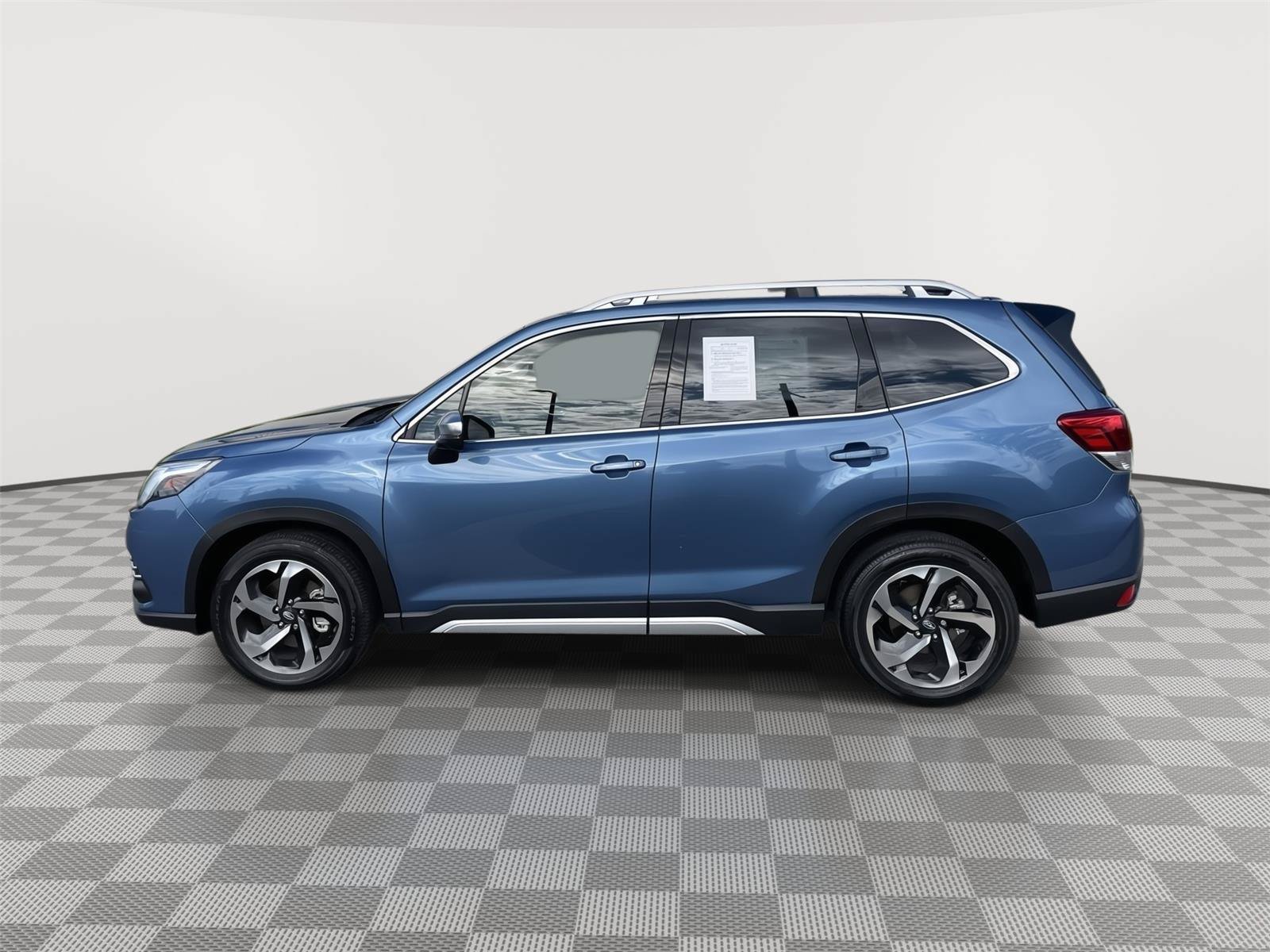 Certified 2024 Subaru Forester Touring w/ Convenience Package AWD/4WD image 12