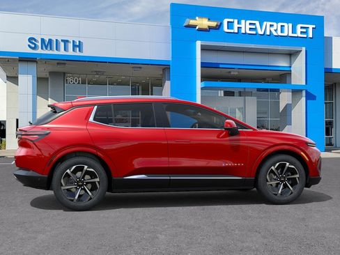 New 2025 Chevrolet Equinox EV LT FWD image 5