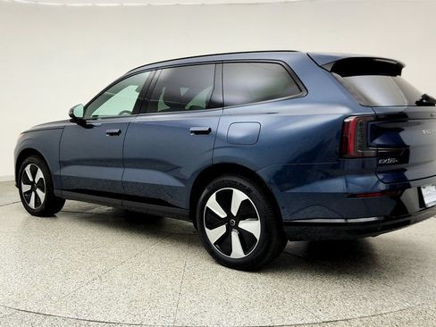 Used 2025 Volvo EX90 Plus AWD/4WD image 7