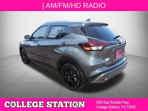 Certified 2024 Nissan Kicks SV FWD image 6