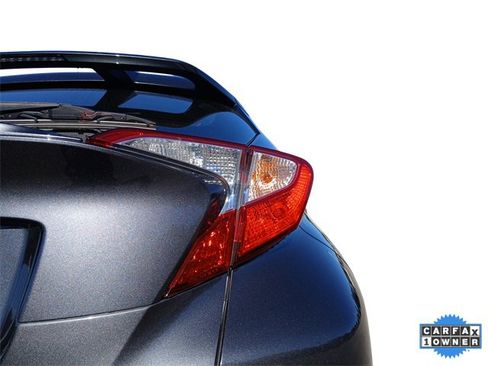 Used 2021 Toyota C-HR LE image 13