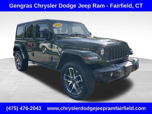 Used 2024 Jeep Wrangler Unlimited AWD/4WD image 1