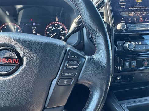 Used 2021 Nissan Titan PRO-4X image 27