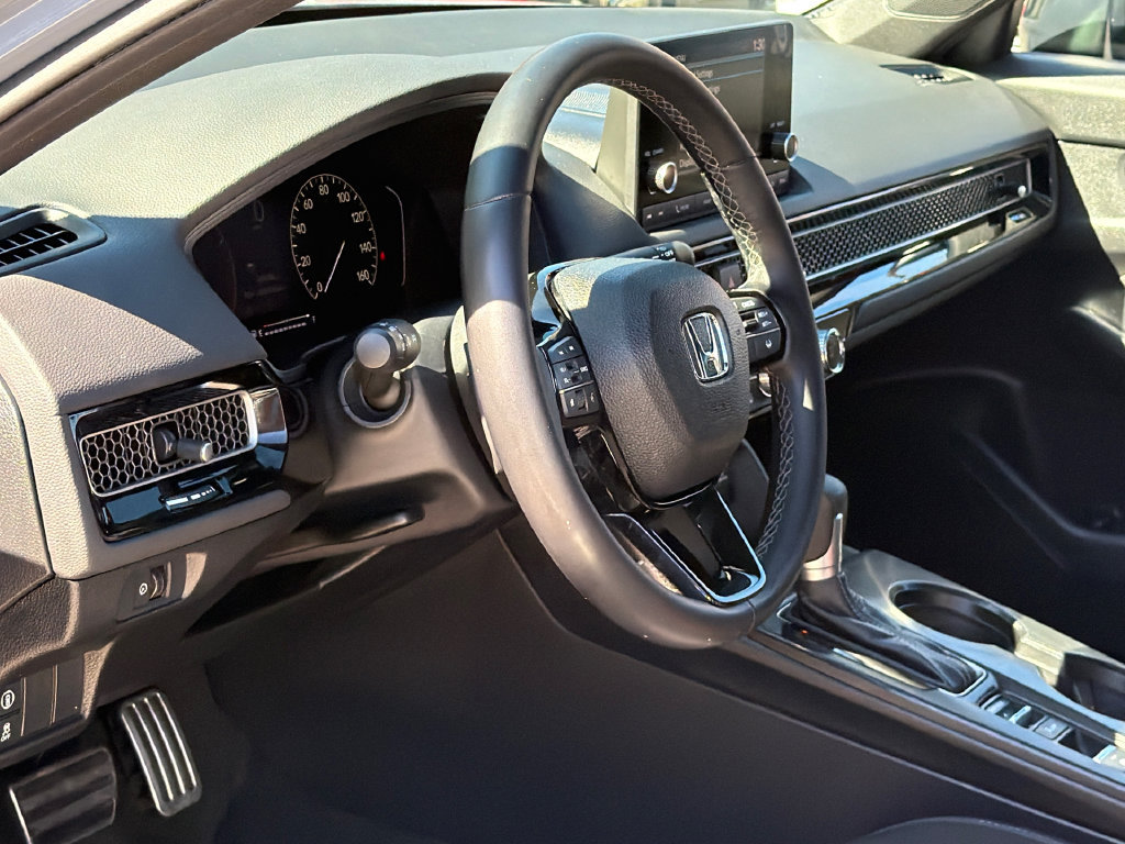 Used 2024 Honda Civic Sport image 12