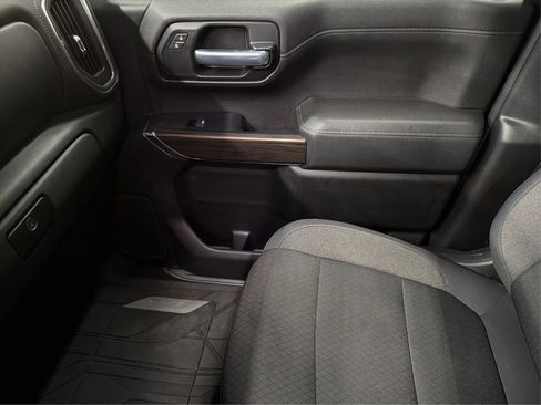 Used 2019 Chevrolet Silverado 1500 LT w/ Texas Edition image 42