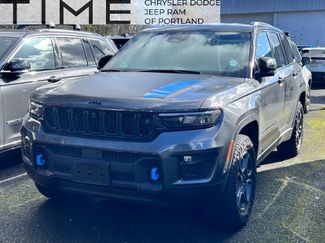 Used 2025 Jeep Grand Cherokee Trailhawk w/ Advanced Protech Group II video 1