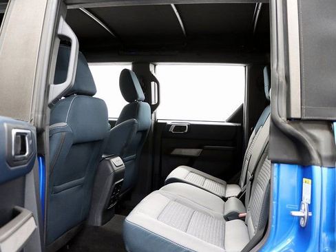 Used 2023 Ford Bronco Outer Banks image 12