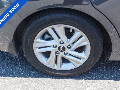 Used 2020 Hyundai Elantra Value Edition w/ Cargo Package (C1) FWD image 11