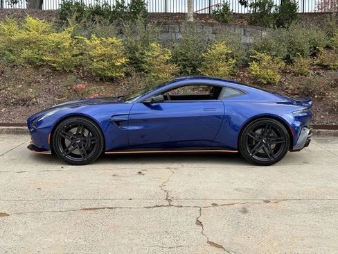 New 2025 Aston Martin V8 Vantage Coupe image 15