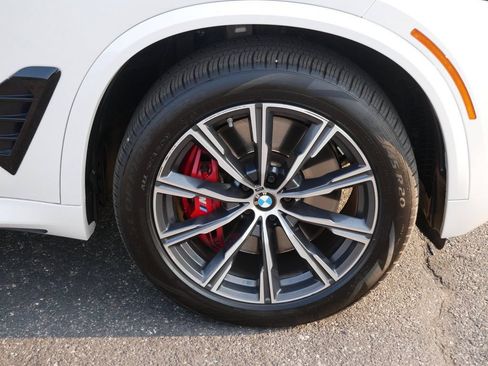 Used 2024 BMW X5 M60i AWD/4WD image 8