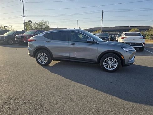 New 2026 Buick Envista Preferred image 4