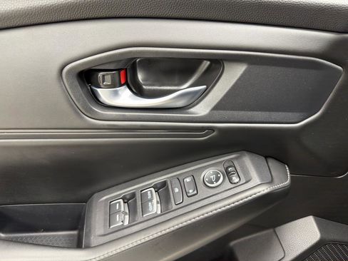 Used 2024 Honda Accord Sport image 15