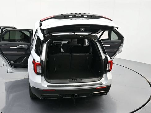 New 2026 Ford Explorer ST-Line w/ ST-Line Street Pack RWD image 48
