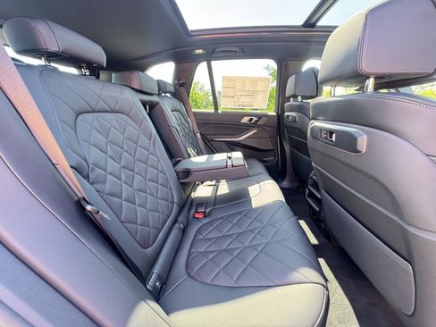 Used 2026 BMW X5 xDrive40i w/ Premium Package image 21