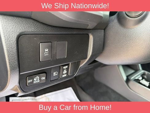 Used 2021 Toyota Tacoma TRD Off-Road w/ Technology Package AWD/4WD image 12