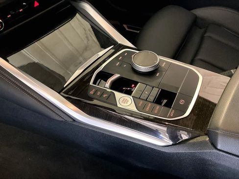 Used 2024 BMW M440i Coupe w/ Premium Package RWD image 15