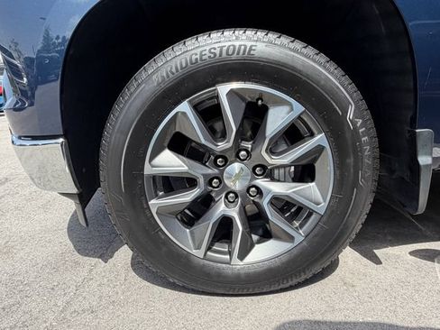 Used 2023 Chevrolet Silverado 1500 LT w/ Protection Package RWD image 9