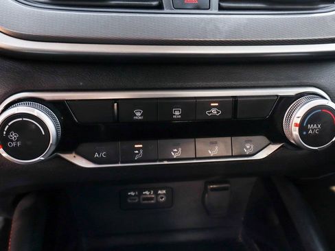 Used 2023 Nissan Altima 2.5 SR image 31