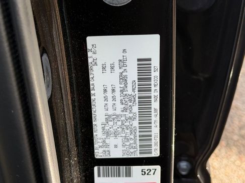 Used 2025 Toyota Tacoma TRD Off-Road image 22