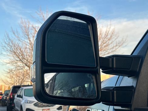 Used 2019 Ford F150 Lariat w/ Equipment Group 502A Luxury image 8