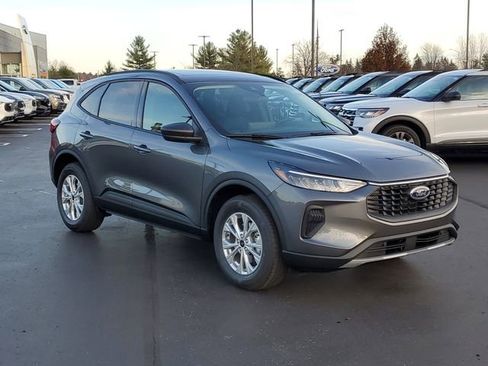 New 2026 Ford Escape Active w/ Active Premium Tech Pack image 2