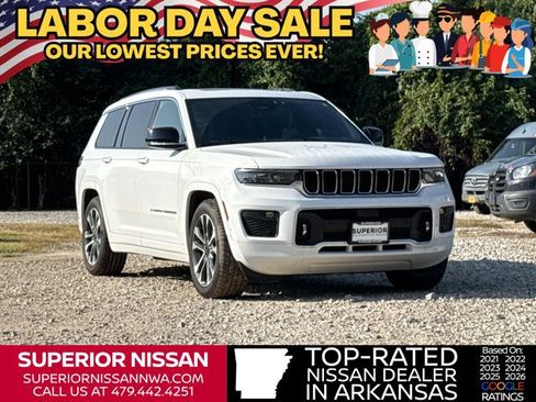 Used 2023 Jeep Grand Cherokee L Overland w/ Luxury Tech Group IV AWD/4WD image 1