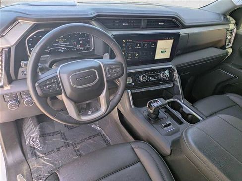 Used 2023 GMC Sierra 1500 Denali w/ Denali Reserve Package AWD/4WD image 10