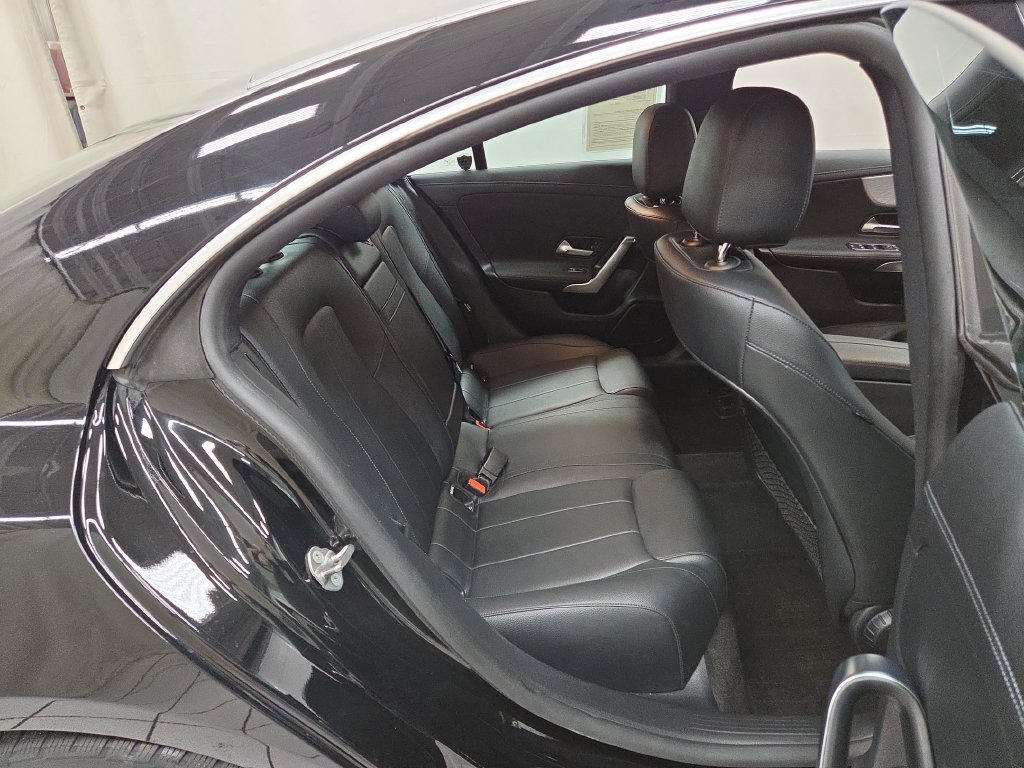 Used 2022 Mercedes-Benz CLA 250 4MATIC image 8