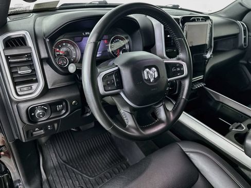 Used 2022 RAM 1500 Big Horn AWD/4WD image 31