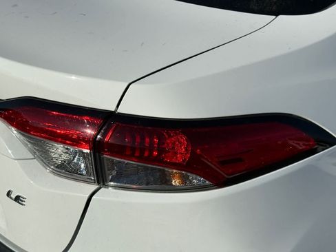 Used 2024 Toyota Corolla LE FWD image 9
