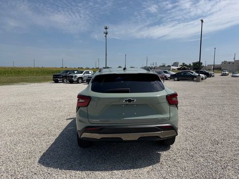 New 2026 Chevrolet Trax ACTIV w/ Driver Confidence Package FWD image 4