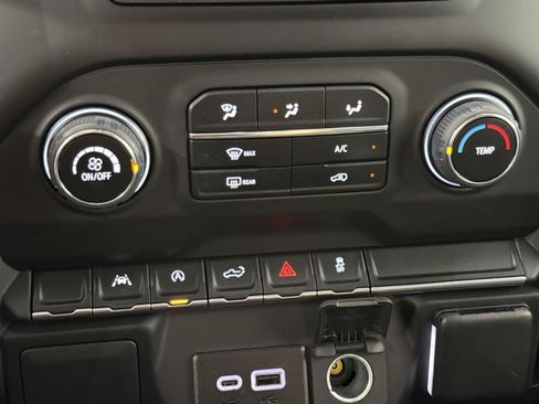 Used 2024 Chevrolet Silverado 1500 Custom w/ LPO, Dark Essentials Package AWD/4WD image 22