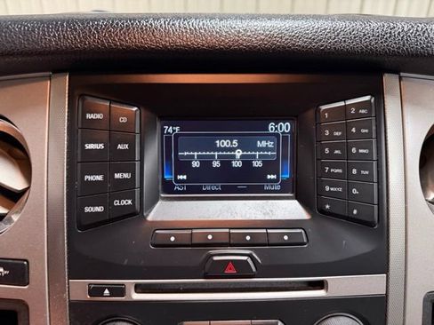 Used 2016 Ford Expedition XLT AWD/4WD image 39