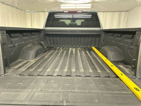 Used 2024 Chevrolet Silverado 2500 Custom w/ Custom Value Package image 21