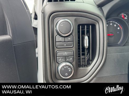 Used 2024 GMC Sierra 2500 Pro AWD/4WD image 17